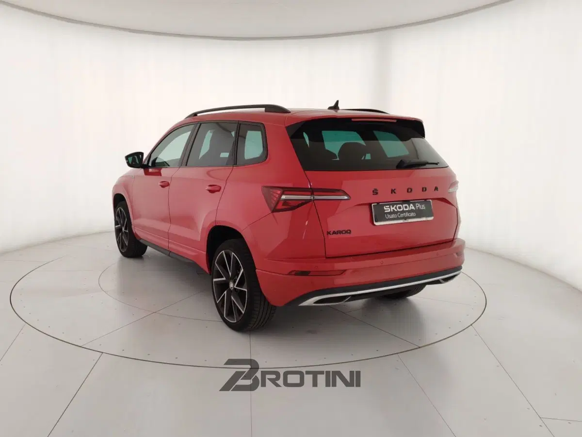 Skoda Karoq usata a Massa-Carrara (2)