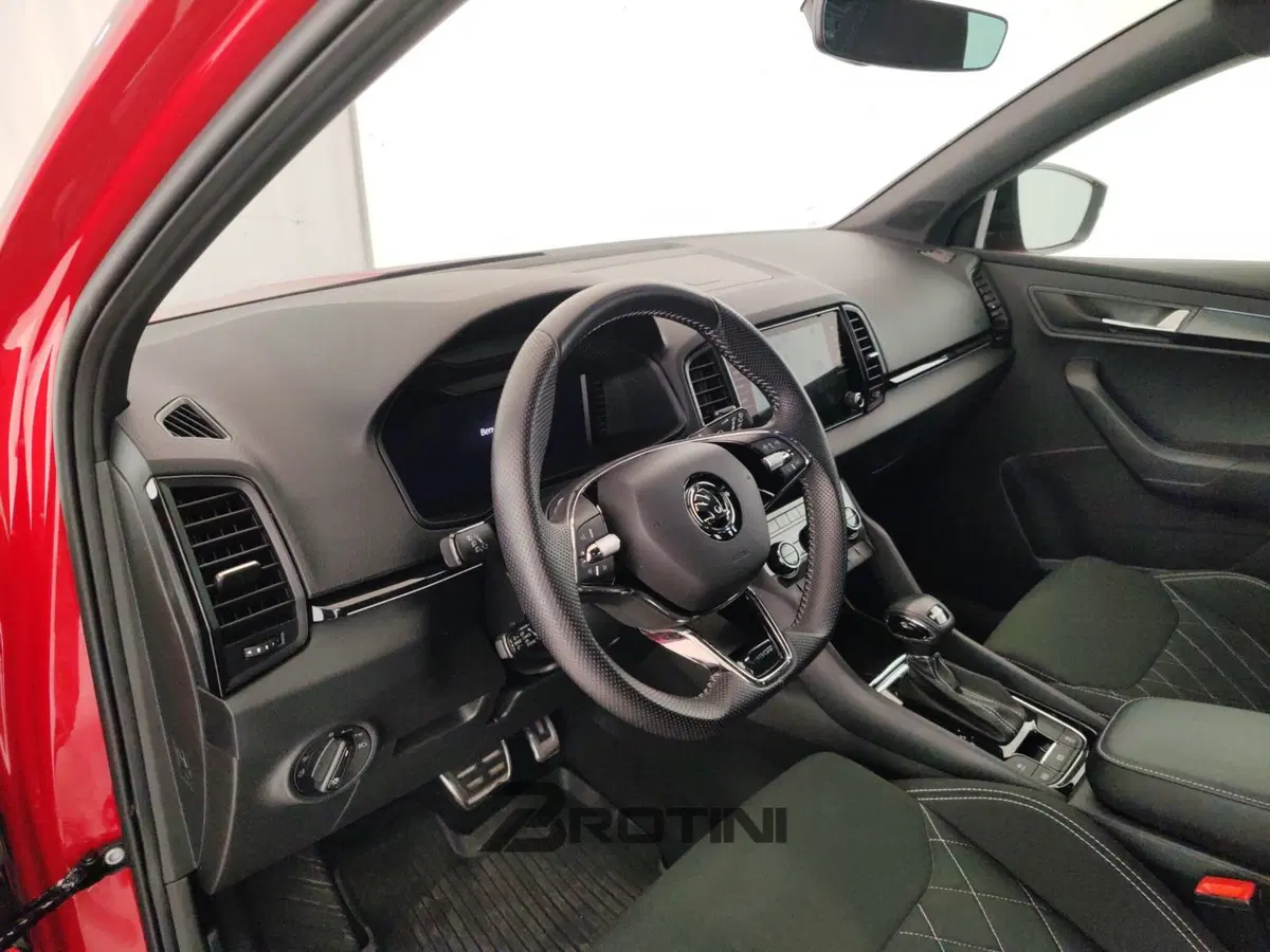 Skoda Karoq usata a Massa-Carrara (8)
