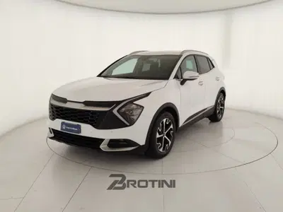 Kia Sportage 1.6 TGDi MHEV Style del 2023 usata a Massa