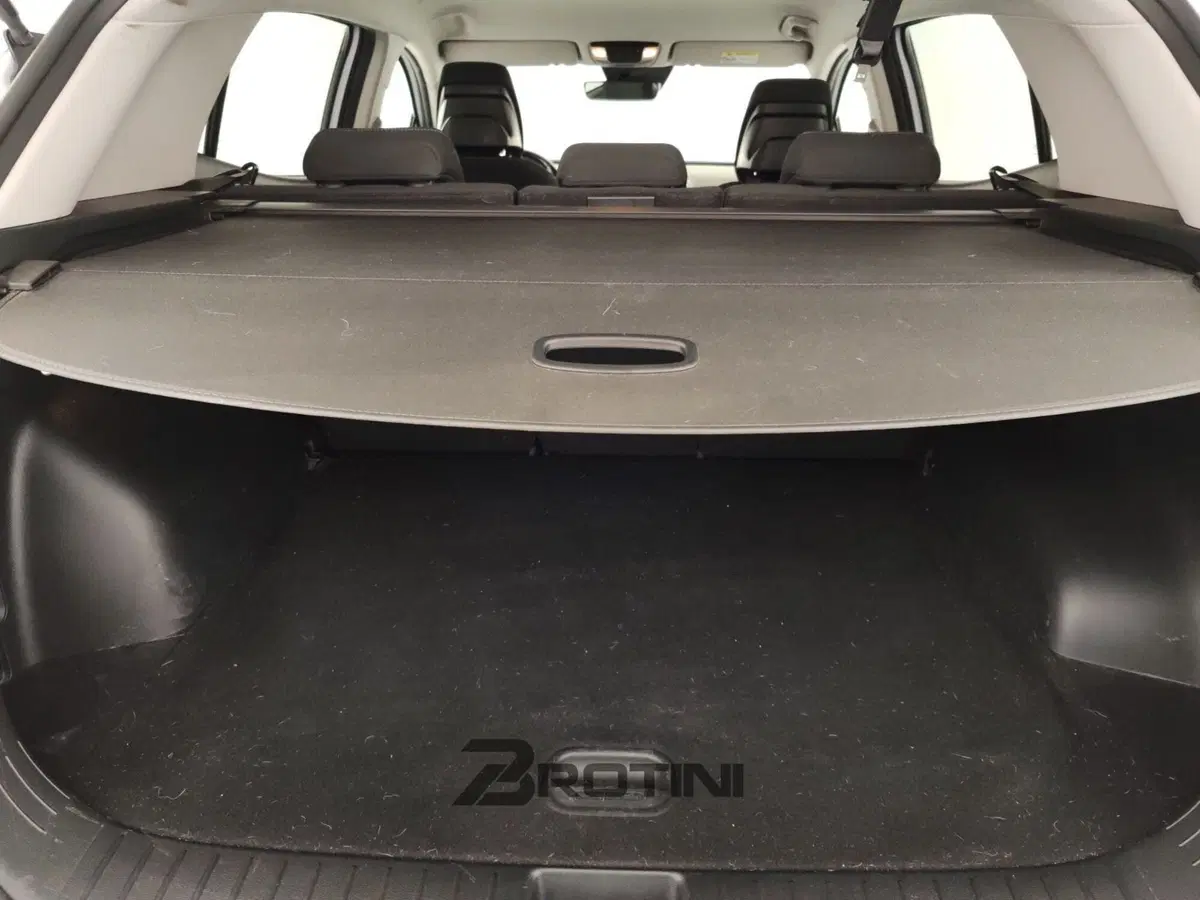 Kia Sportage usata a Massa-Carrara (18)
