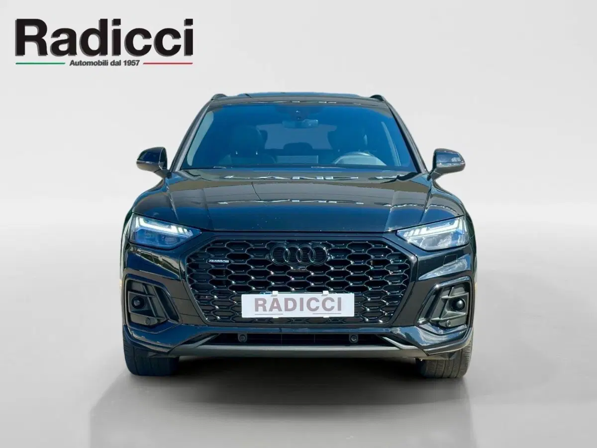 Audi Q4 Sportback usata a Bari (6)