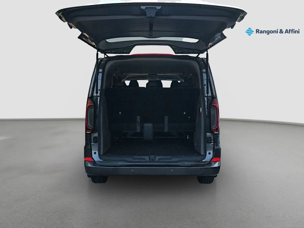 Volkswagen Veicoli Commerciali Caravelle nuova a Mantova (17)
