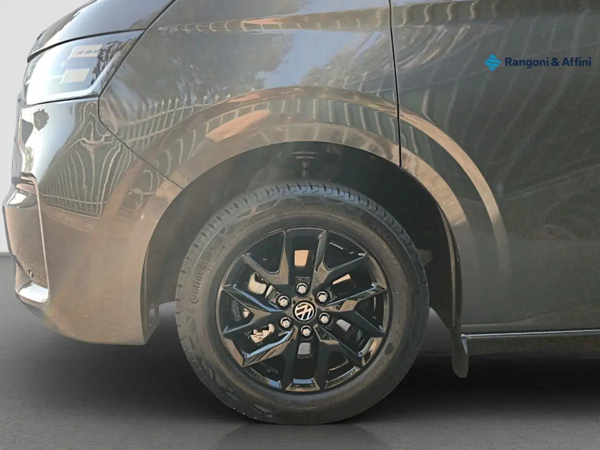 Volkswagen Veicoli Commerciali Caravelle nuova a Mantova (18)