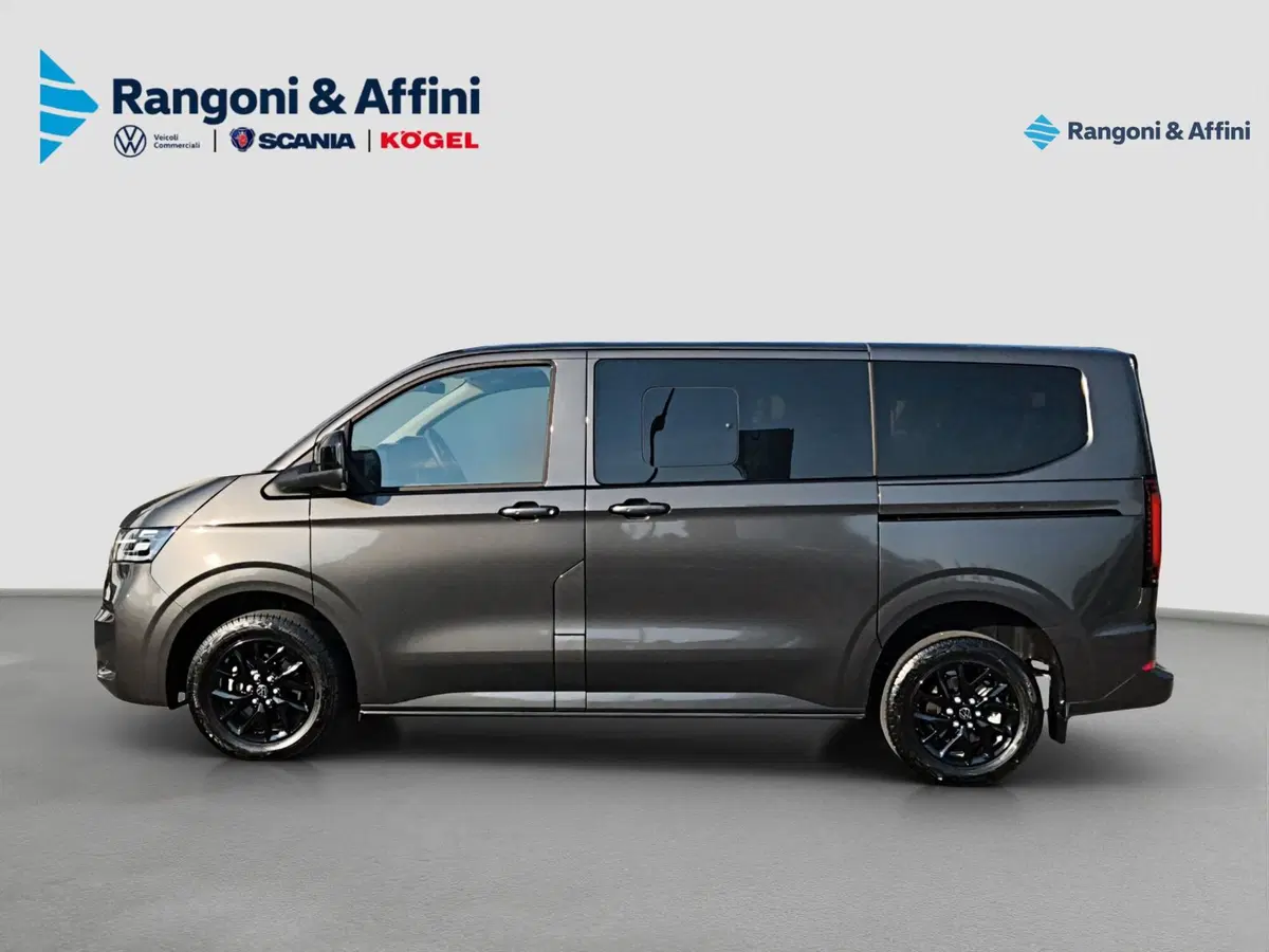 Volkswagen Veicoli Commerciali Caravelle nuova a Mantova (3)