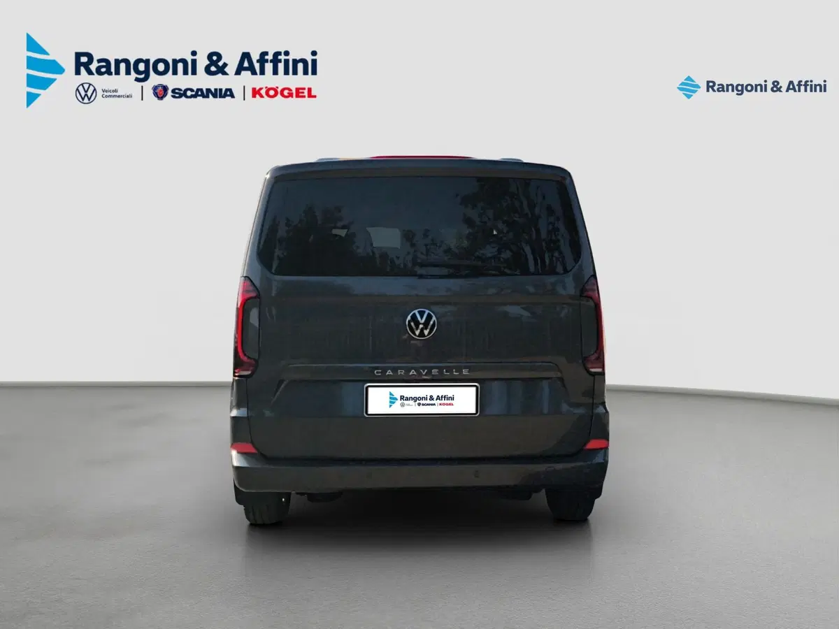 Volkswagen Veicoli Commerciali Caravelle nuova a Mantova (5)