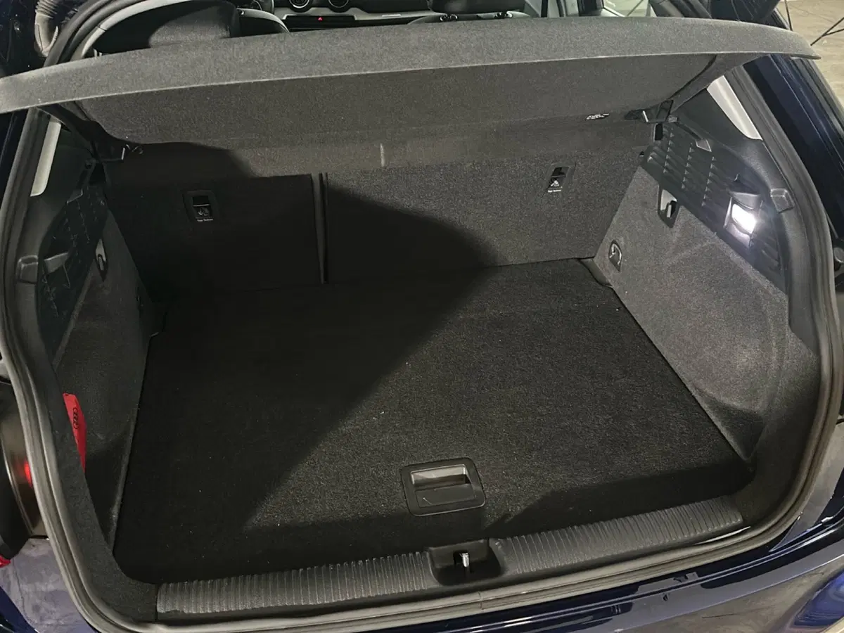 Audi Q2 usata a Napoli (17)