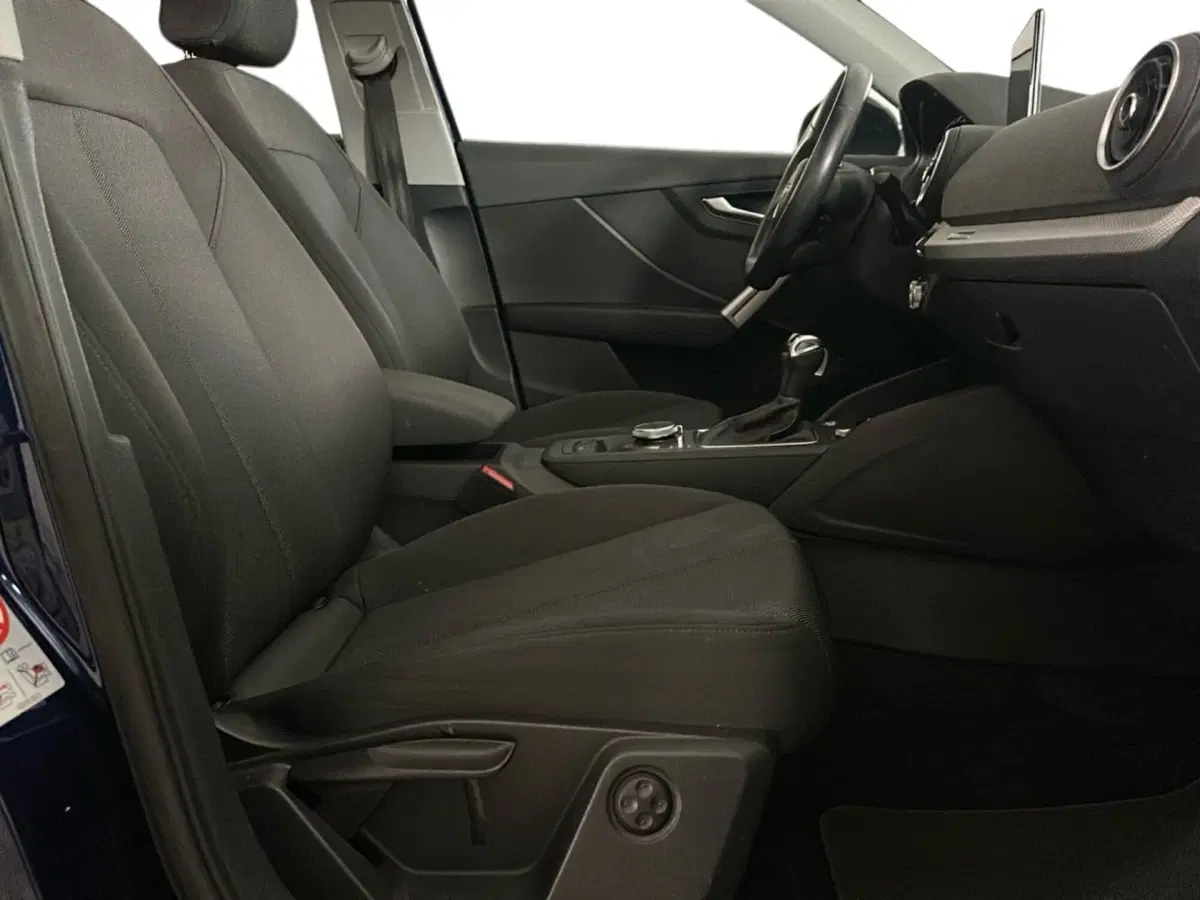 Audi Q2 usata a Napoli (7)