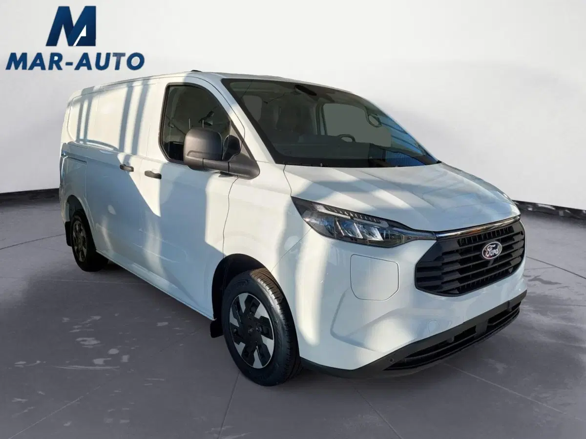 Ford Transit Custom Furgone nuova a Treviso (4)