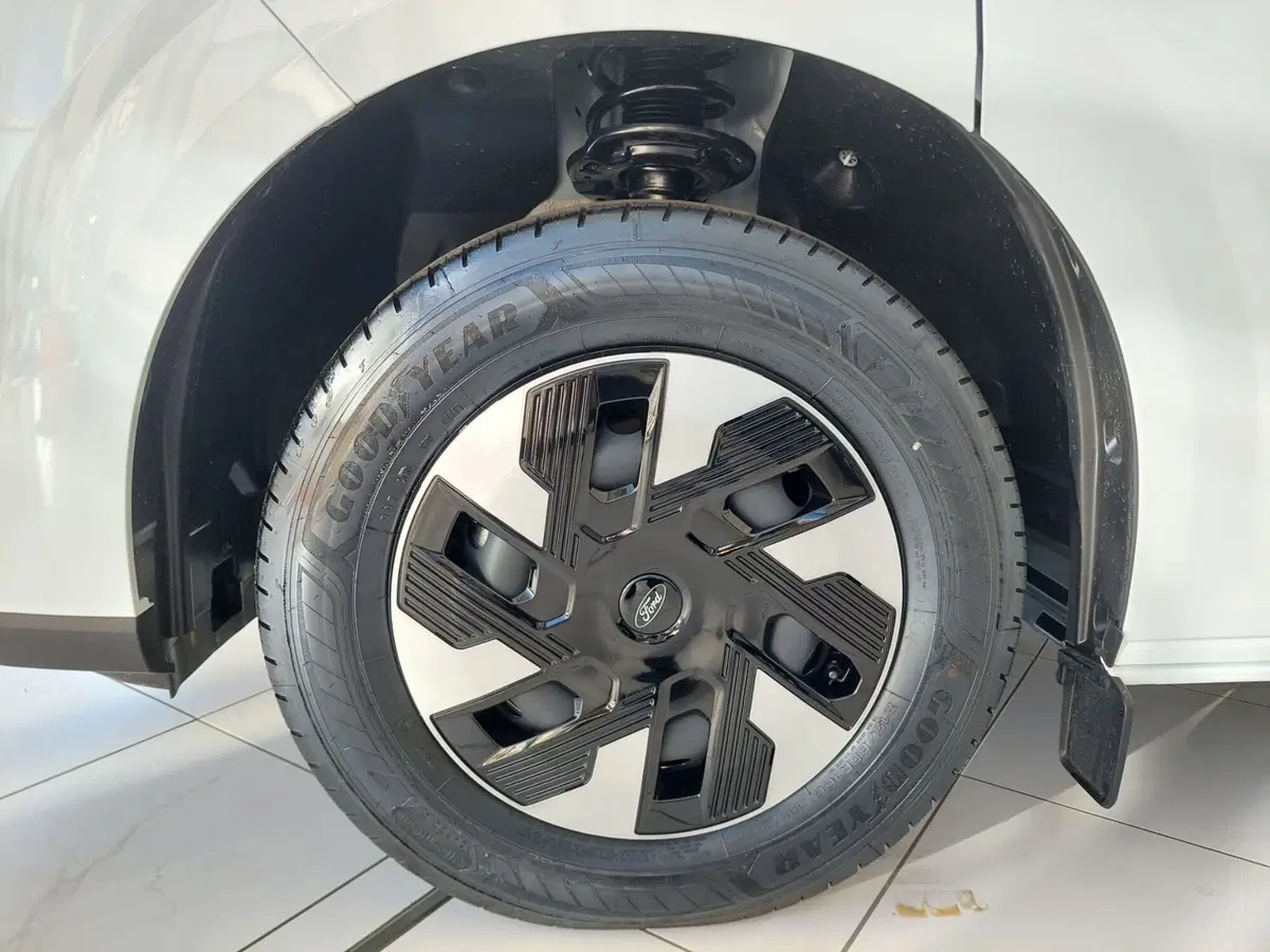Ford Transit Custom Furgone nuova a Treviso (6)