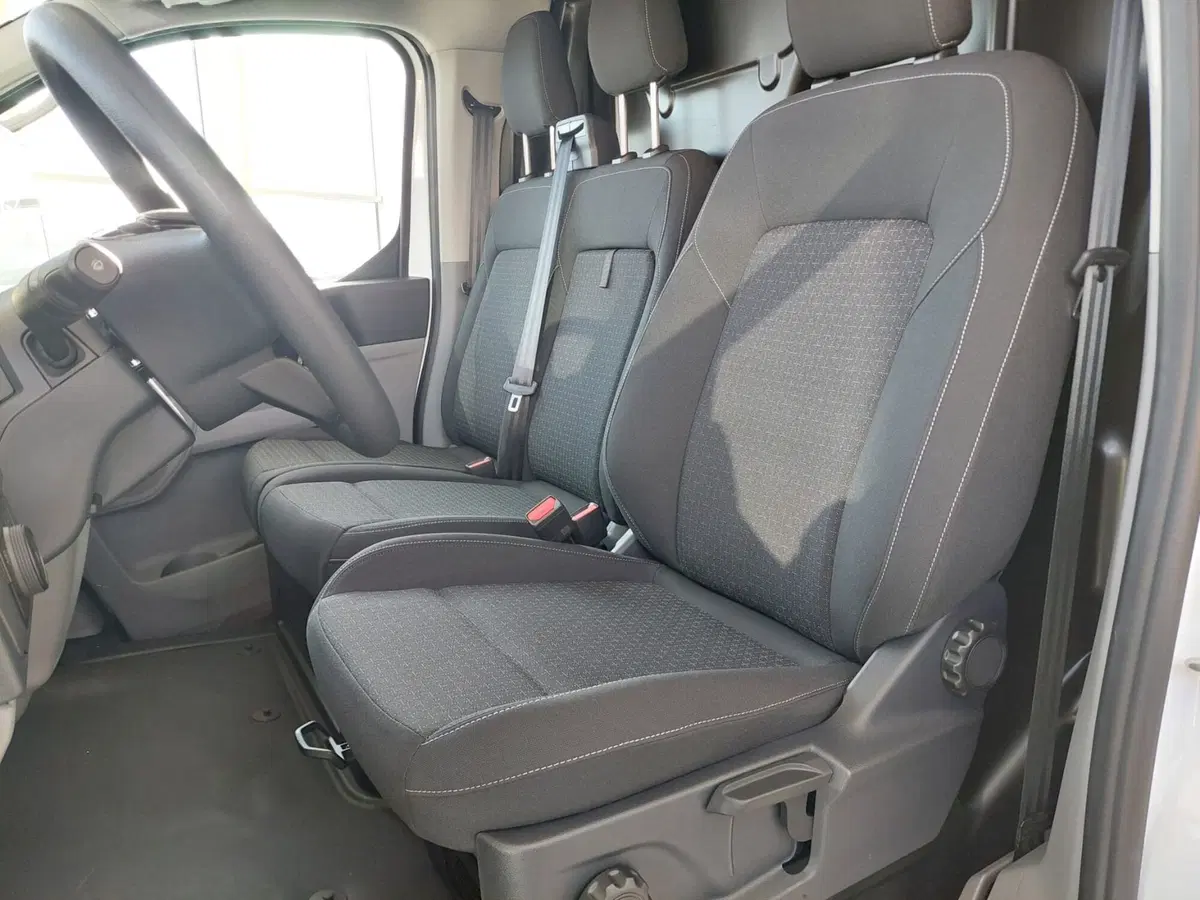 Ford Transit Custom Furgone nuova a Treviso (8)