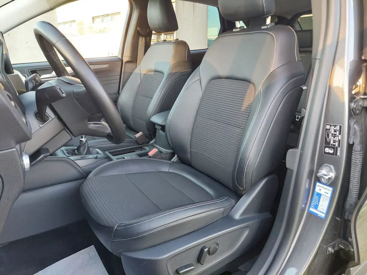 Ford Kuga usata a Treviso (7)