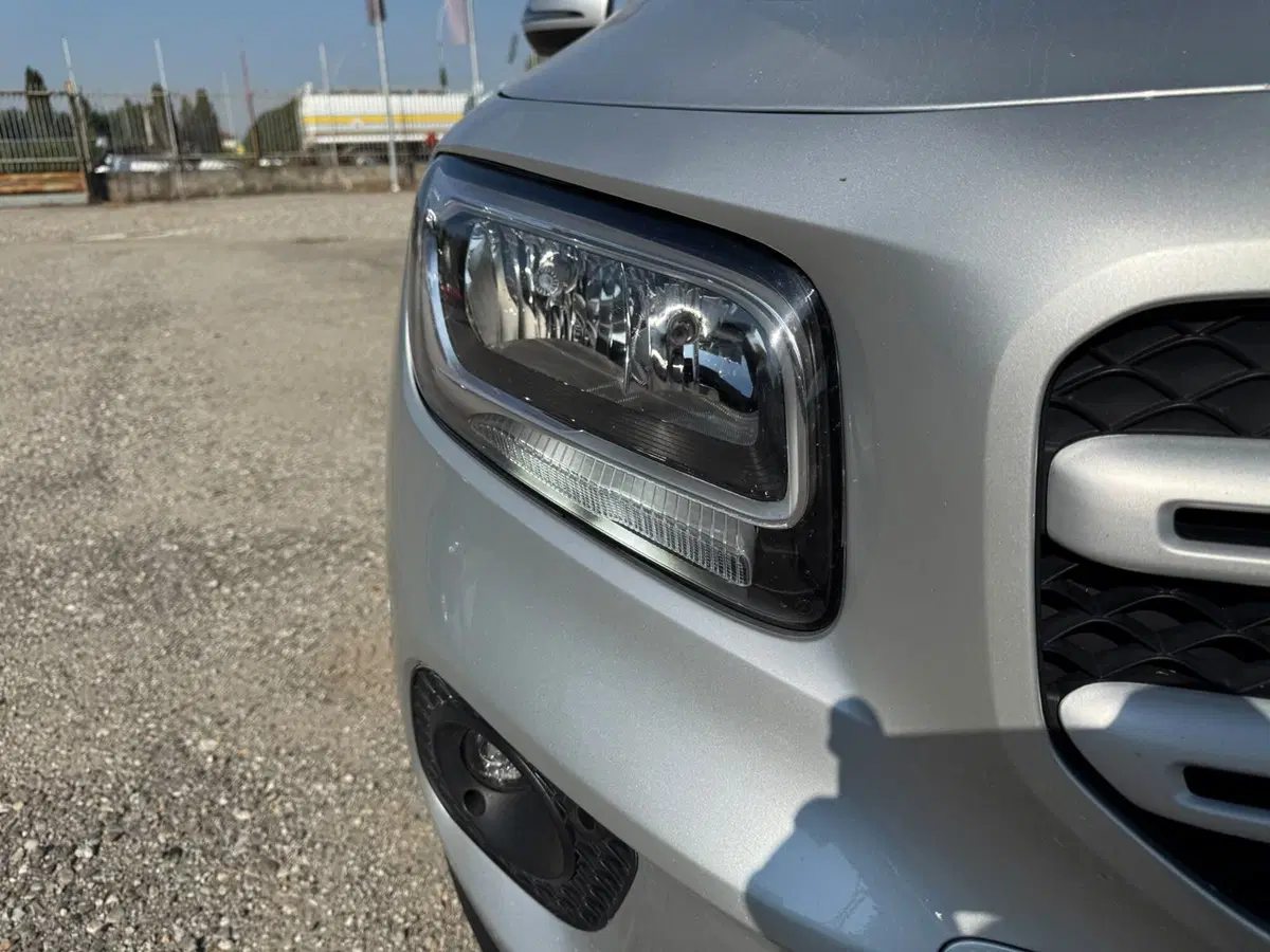 Mercedes-Benz GLB usata a Monza e Brianza (19)