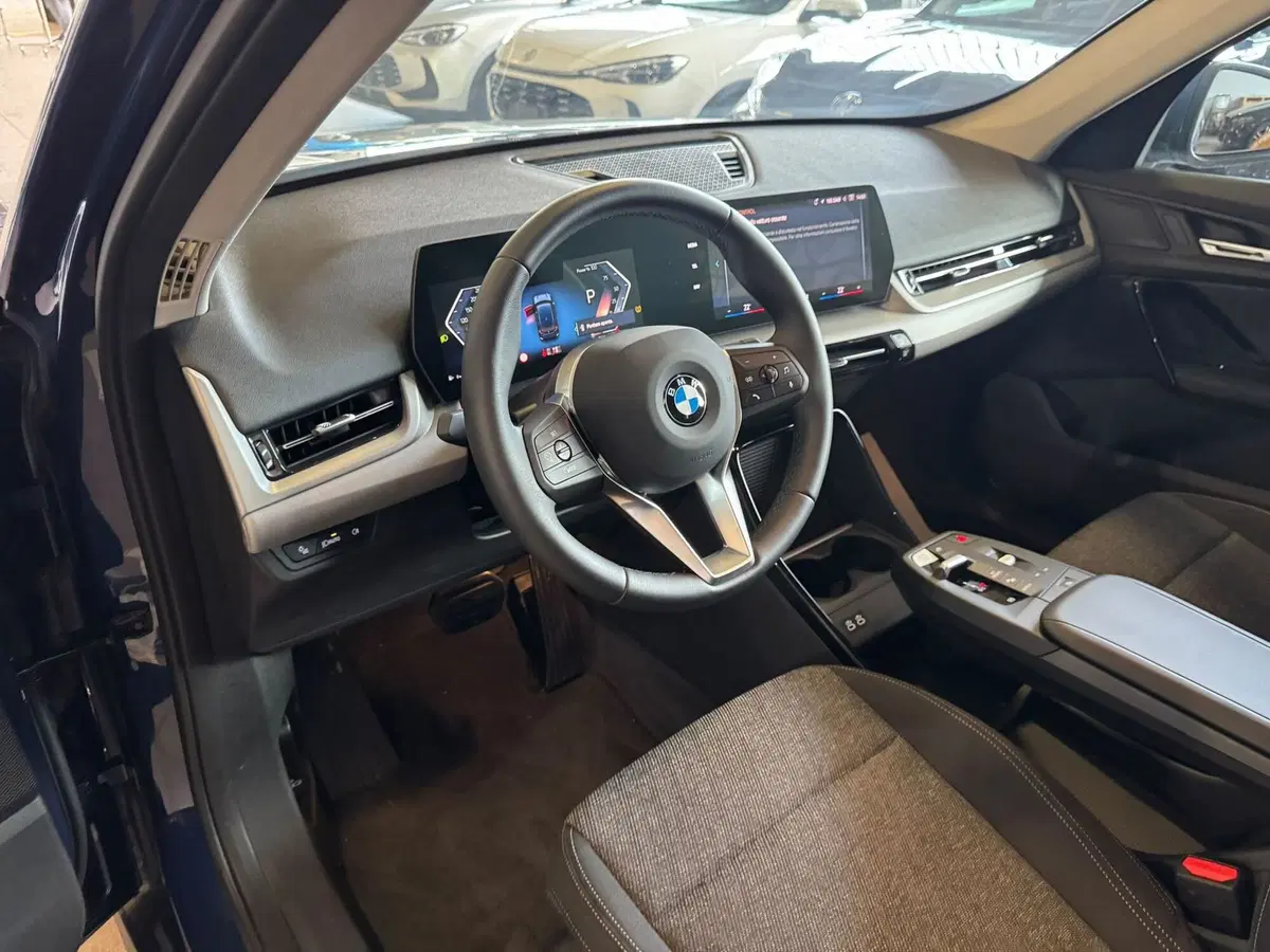 BMW X1 nuova a Monza e Brianza (10)