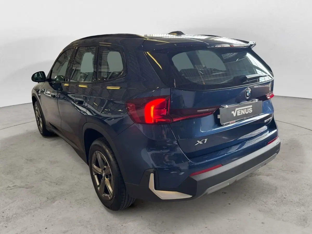 BMW X1 nuova a Monza e Brianza (5)
