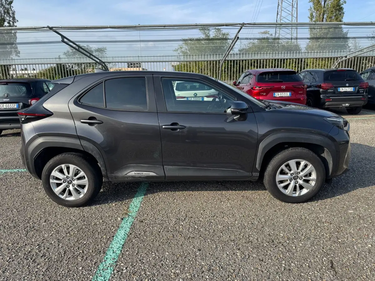 Toyota Yaris Cross usata a Monza e Brianza (8)