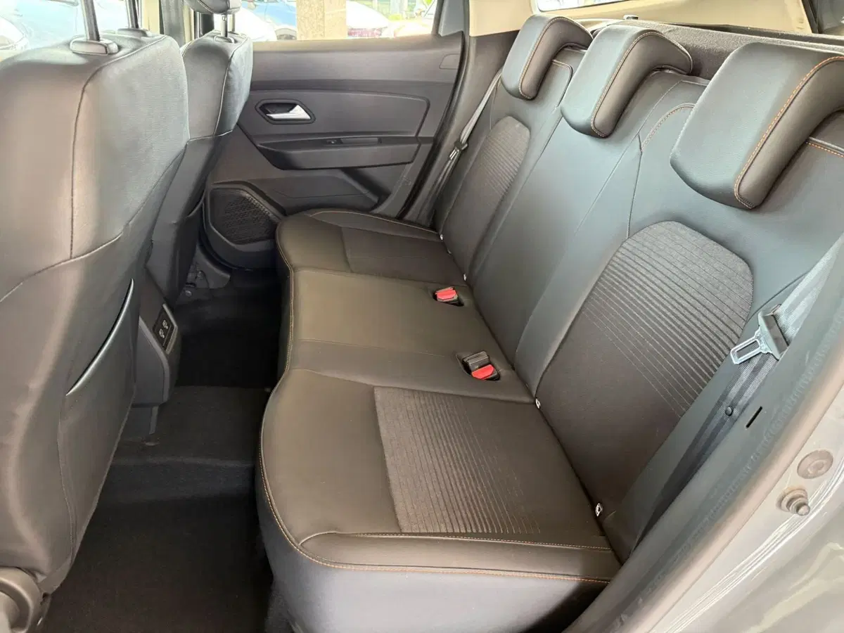 Dacia Duster usata a Brescia (16)