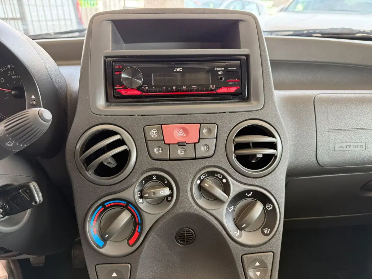 Fiat Panda usata a Brescia (16)
