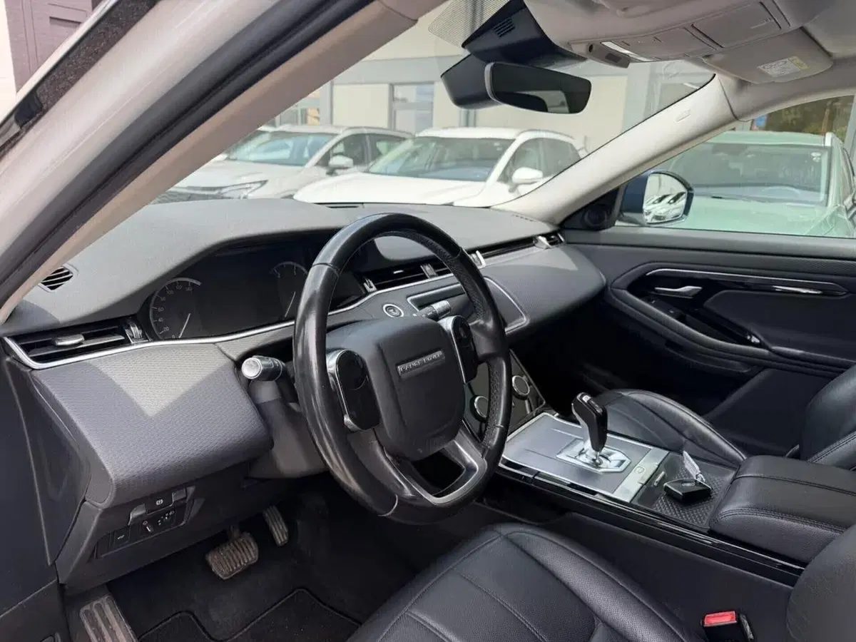 Land Rover Range Rover Evoque usata a Rimini (10)