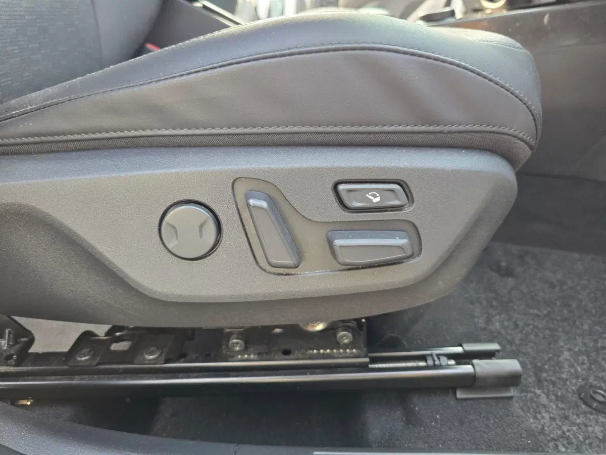 Kia Niro usata a Rimini (14)