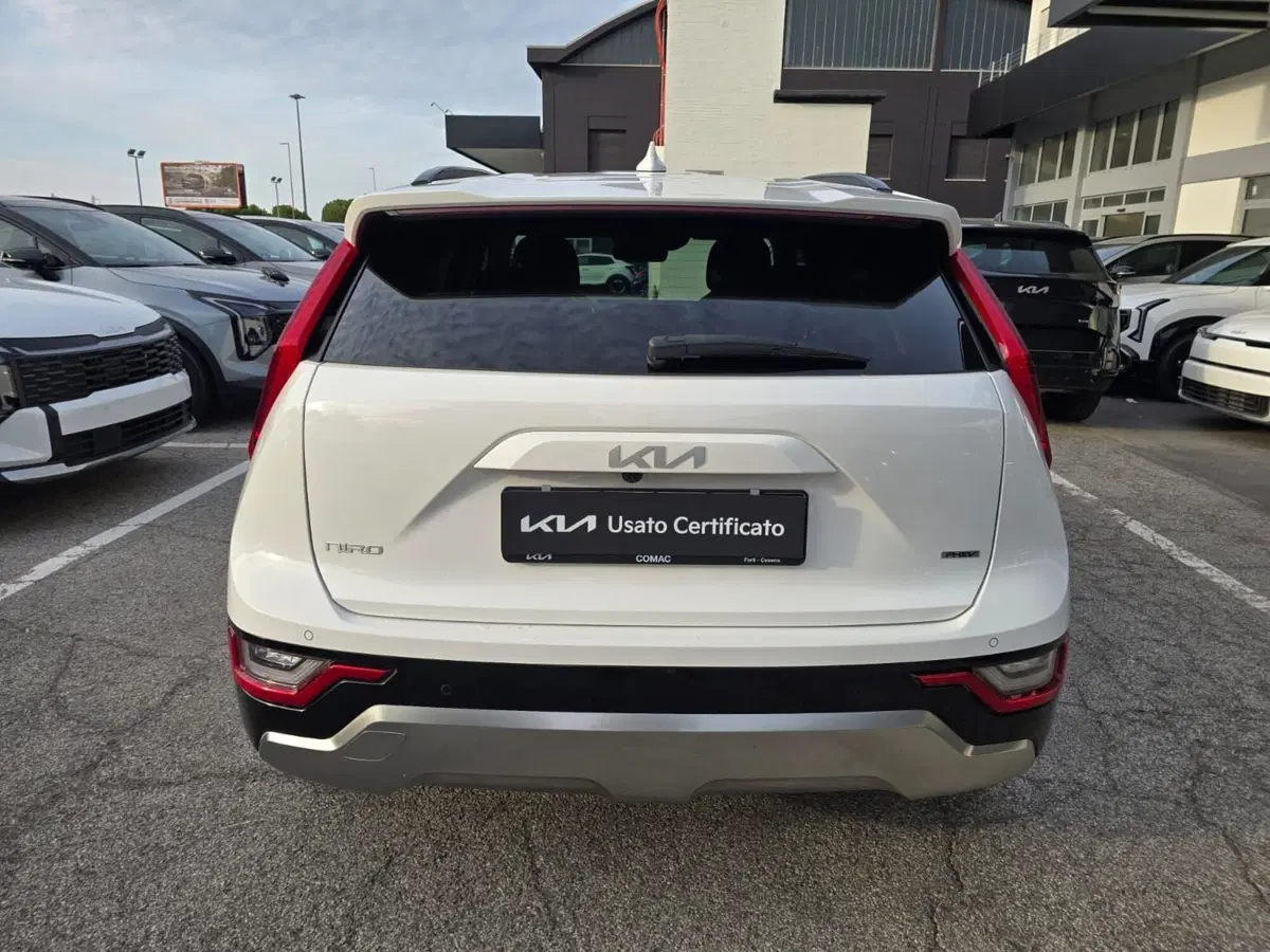 Kia Niro usata a Rimini (4)