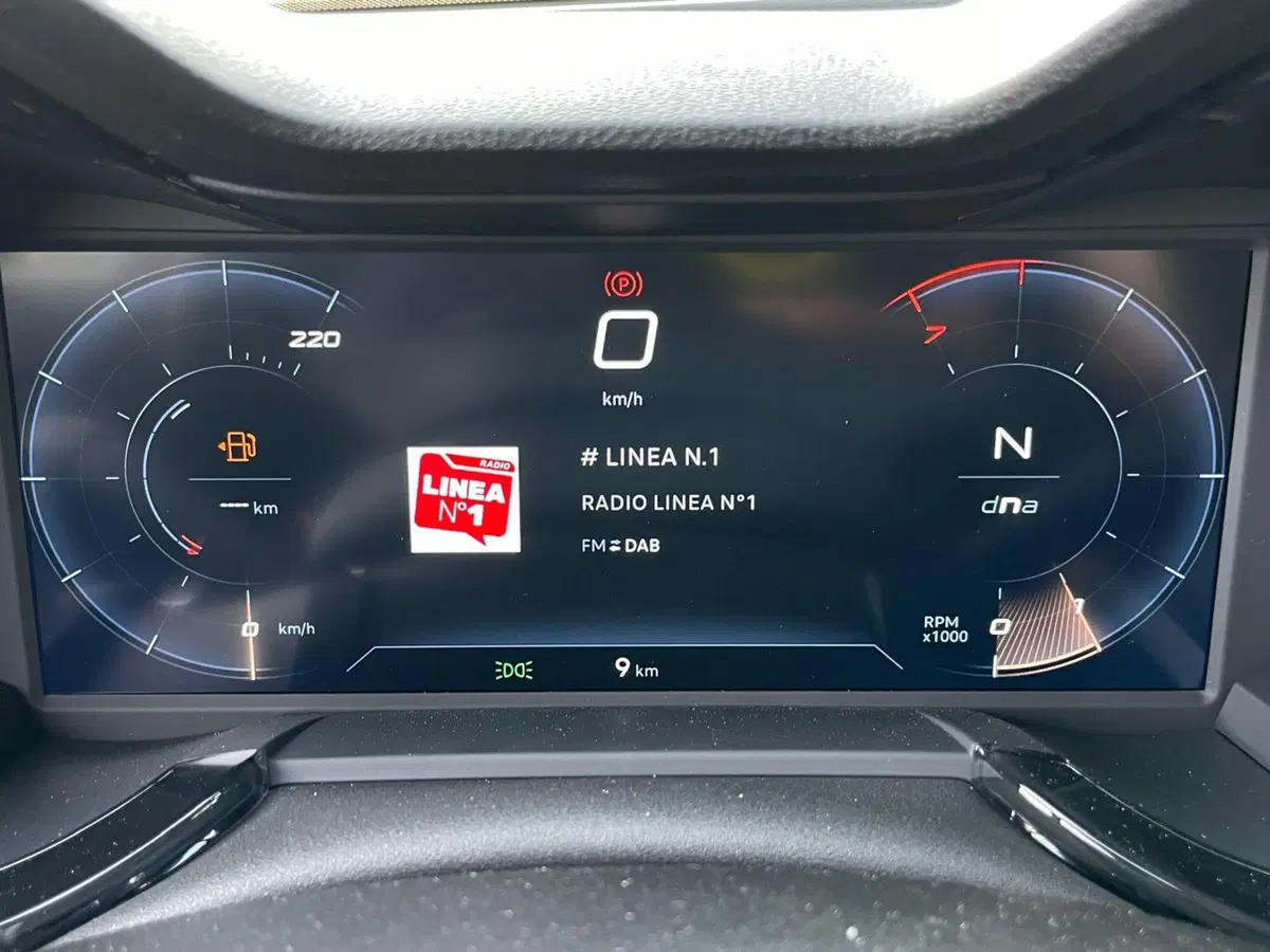 Alfa Romeo Junior nuova a Ancona (12)