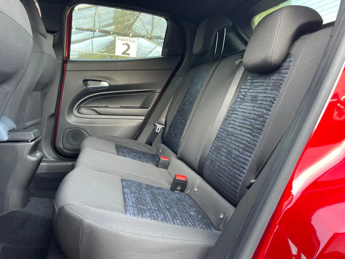 Alfa Romeo Junior nuova a Ancona (17)
