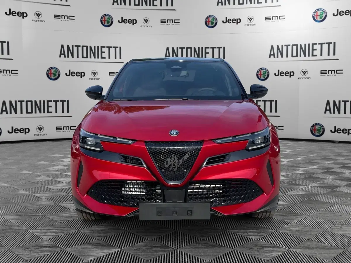 Alfa Romeo Junior nuova a Ancona (2)