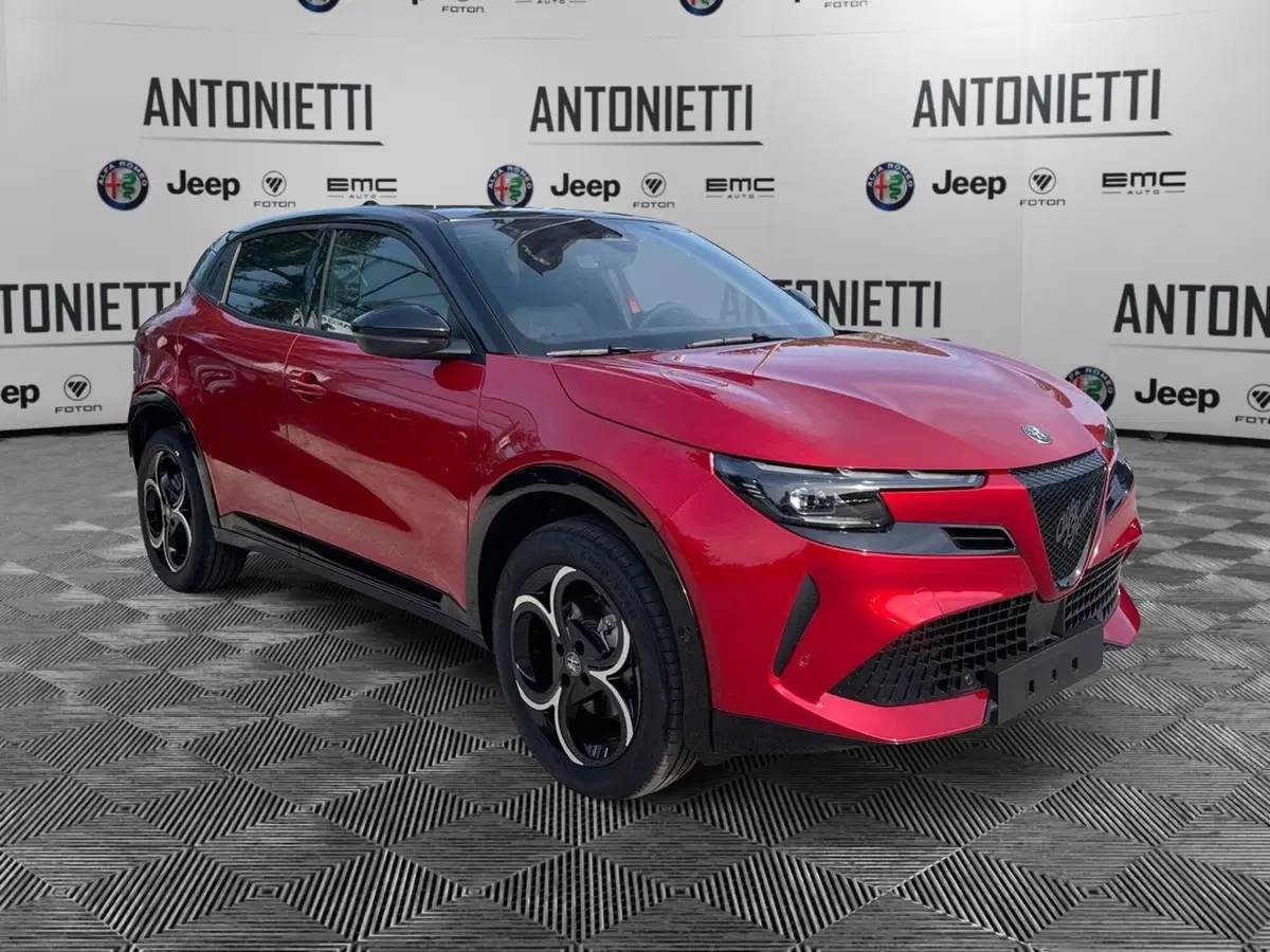 Alfa Romeo Junior nuova a Ancona (3)