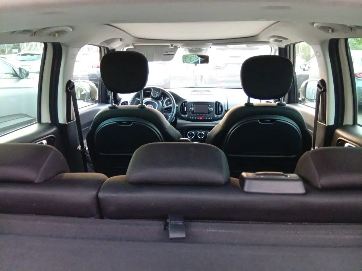Fiat 500L usata a Catania (12)