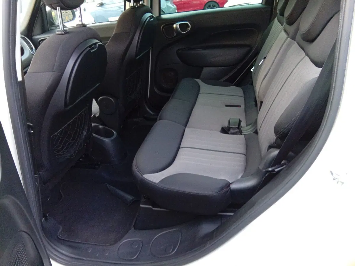 Fiat 500L usata a Catania (14)