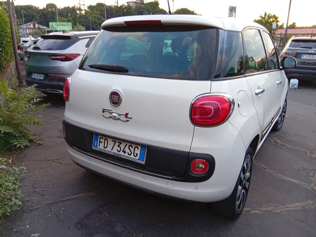 Fiat 500L usata a Catania (3)