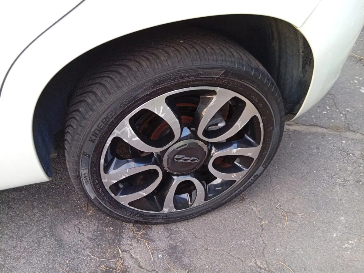 Fiat 500L usata a Catania (8)
