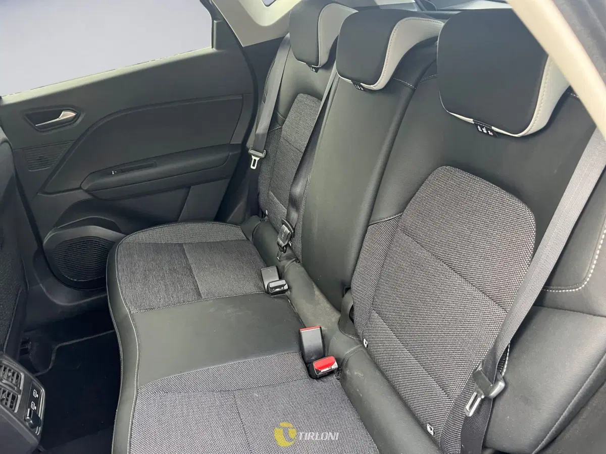 Renault Captur usata a Milano (12)