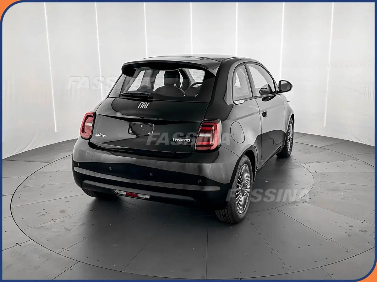 Fiat 500 nuova a Milano (6)