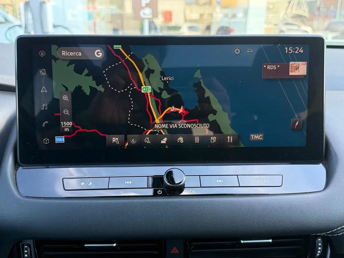 Nissan Qashqai usata a Massa-Carrara (11)