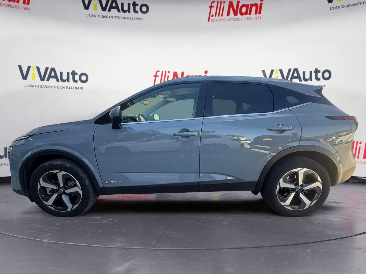 Nissan Qashqai usata a Massa-Carrara (7)