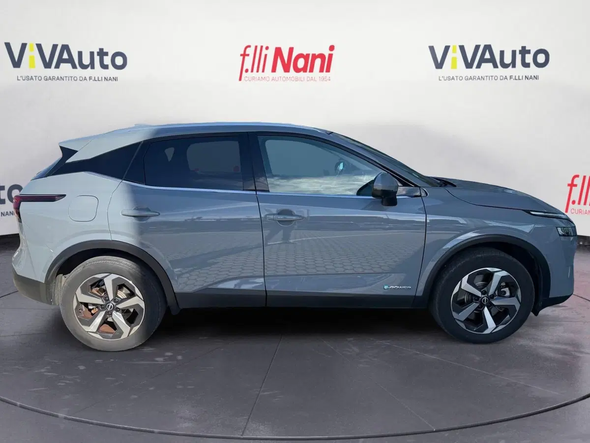 Nissan Qashqai usata a Massa-Carrara (8)