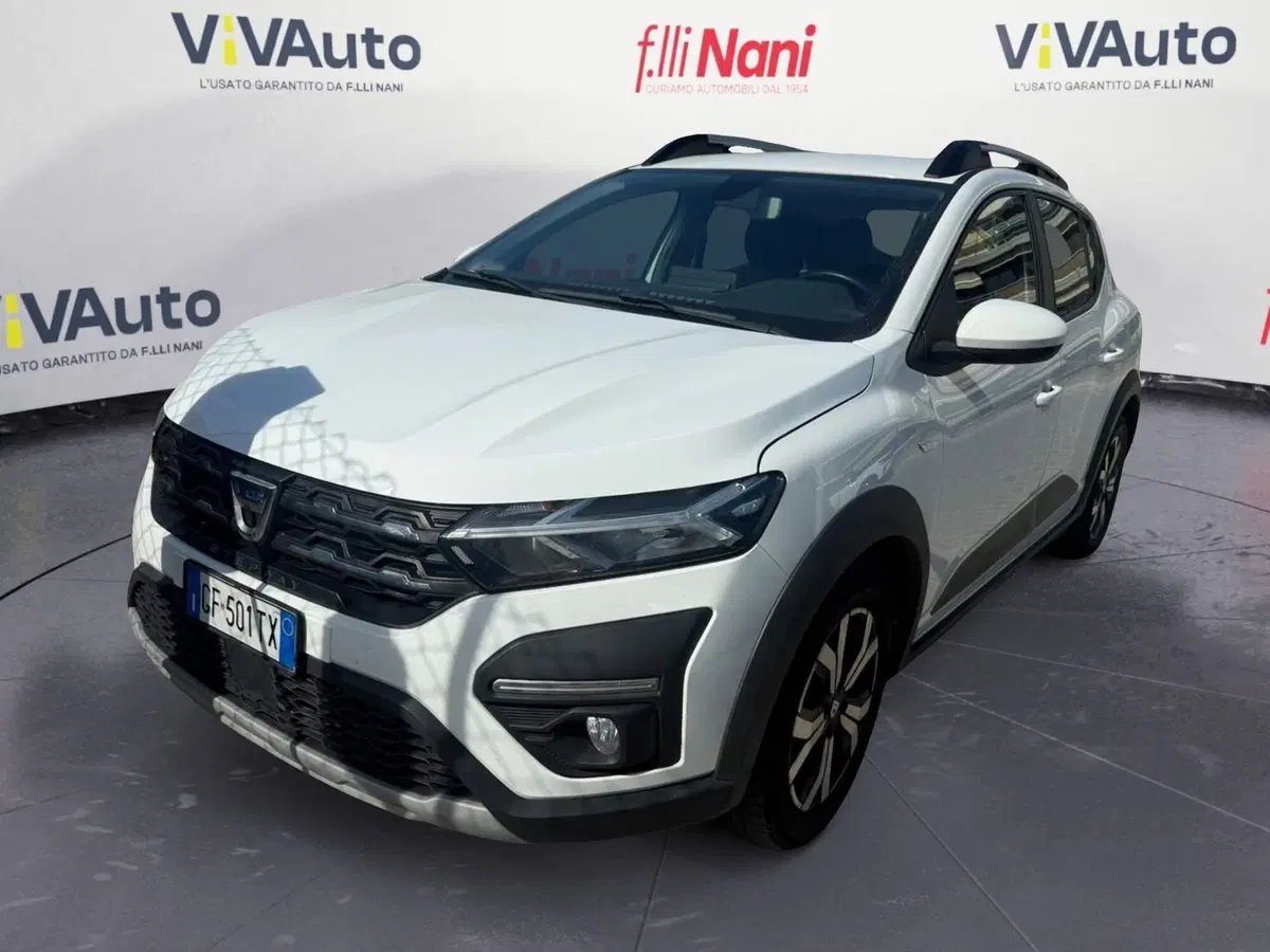 Dacia Sandero usata a Massa-Carrara