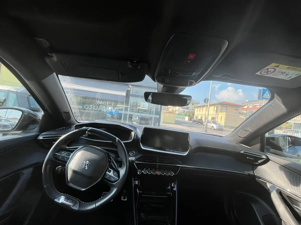 Peugeot 2008 usata a Massa-Carrara (6)