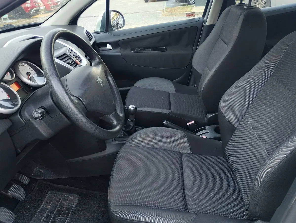 Peugeot 207 usata a Ravenna (3)