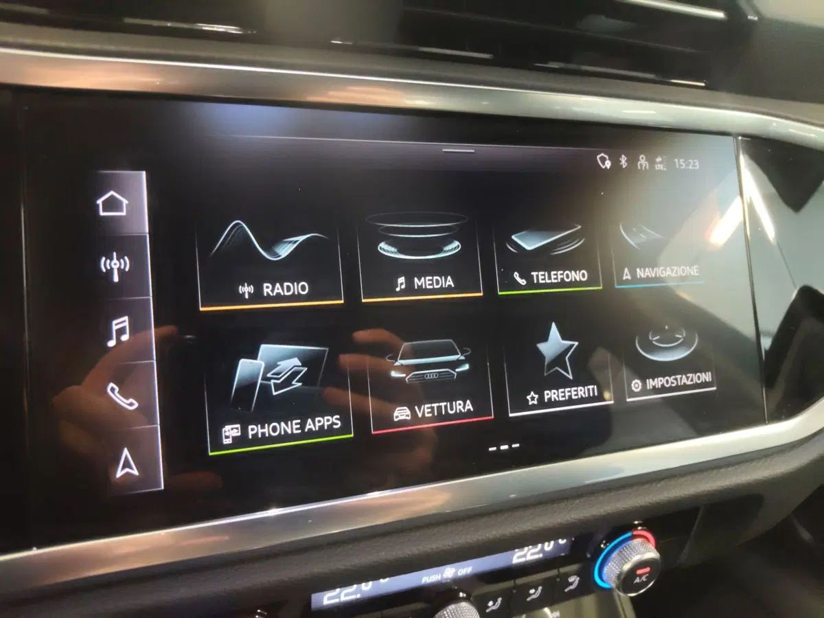 Audi Q3 Sportback usata a Modena (10)