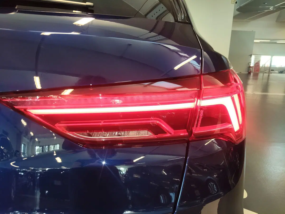 Audi Q3 Sportback usata a Modena (20)