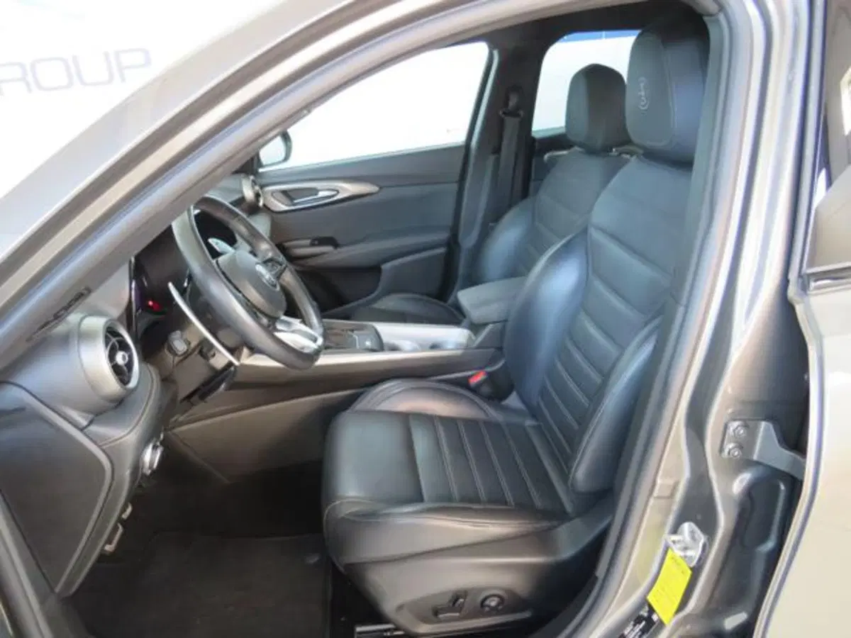 Alfa Romeo Tonale usata a Lodi (10)