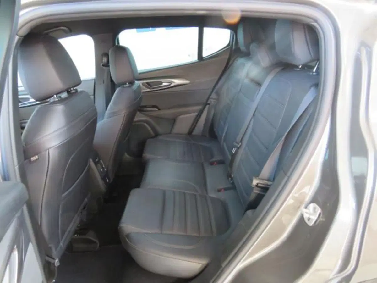 Alfa Romeo Tonale usata a Lodi (11)