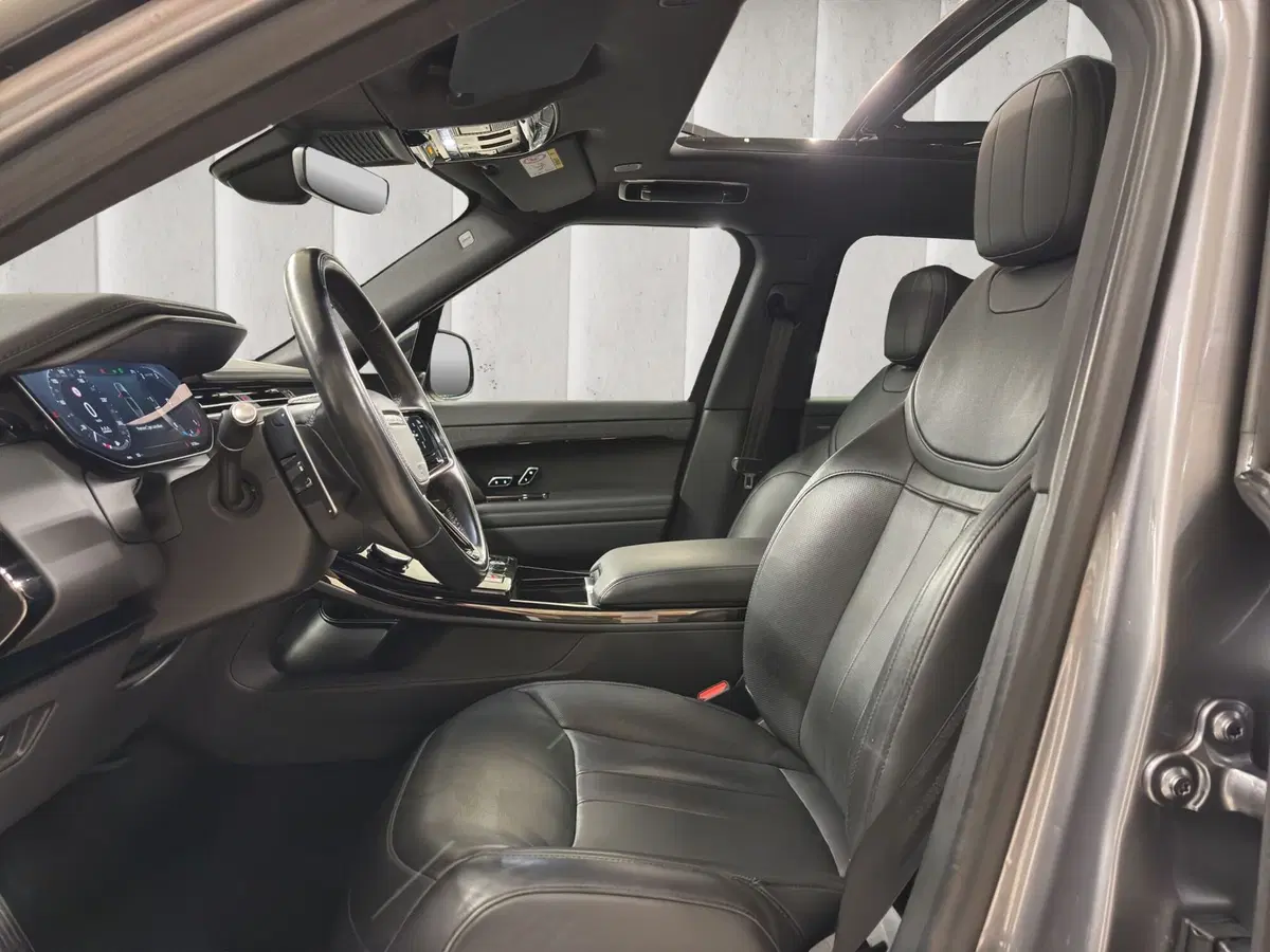 Land Rover Range Rover Sport usata a Milano (14)