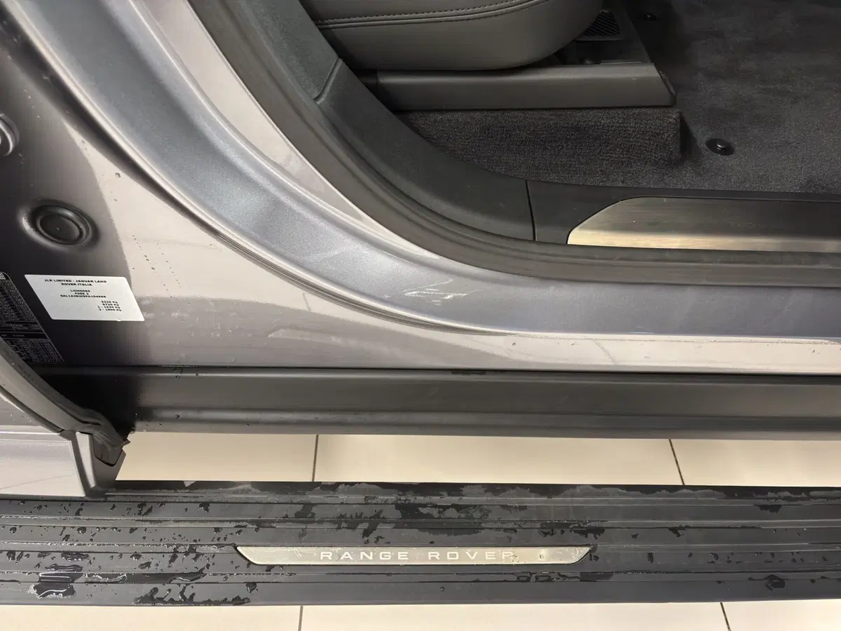 Land Rover Range Rover Sport usata a Milano (16)