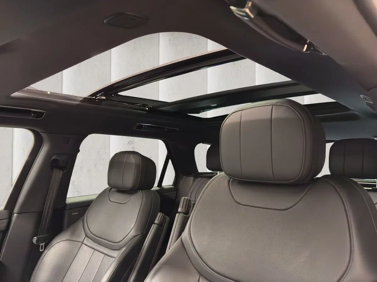 Land Rover Range Rover Sport usata a Milano (17)