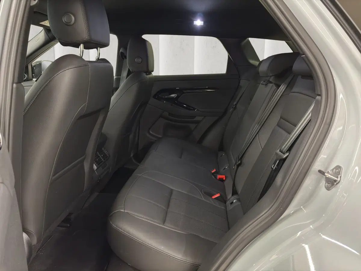 Land Rover Range Rover Evoque usata a Milano (14)