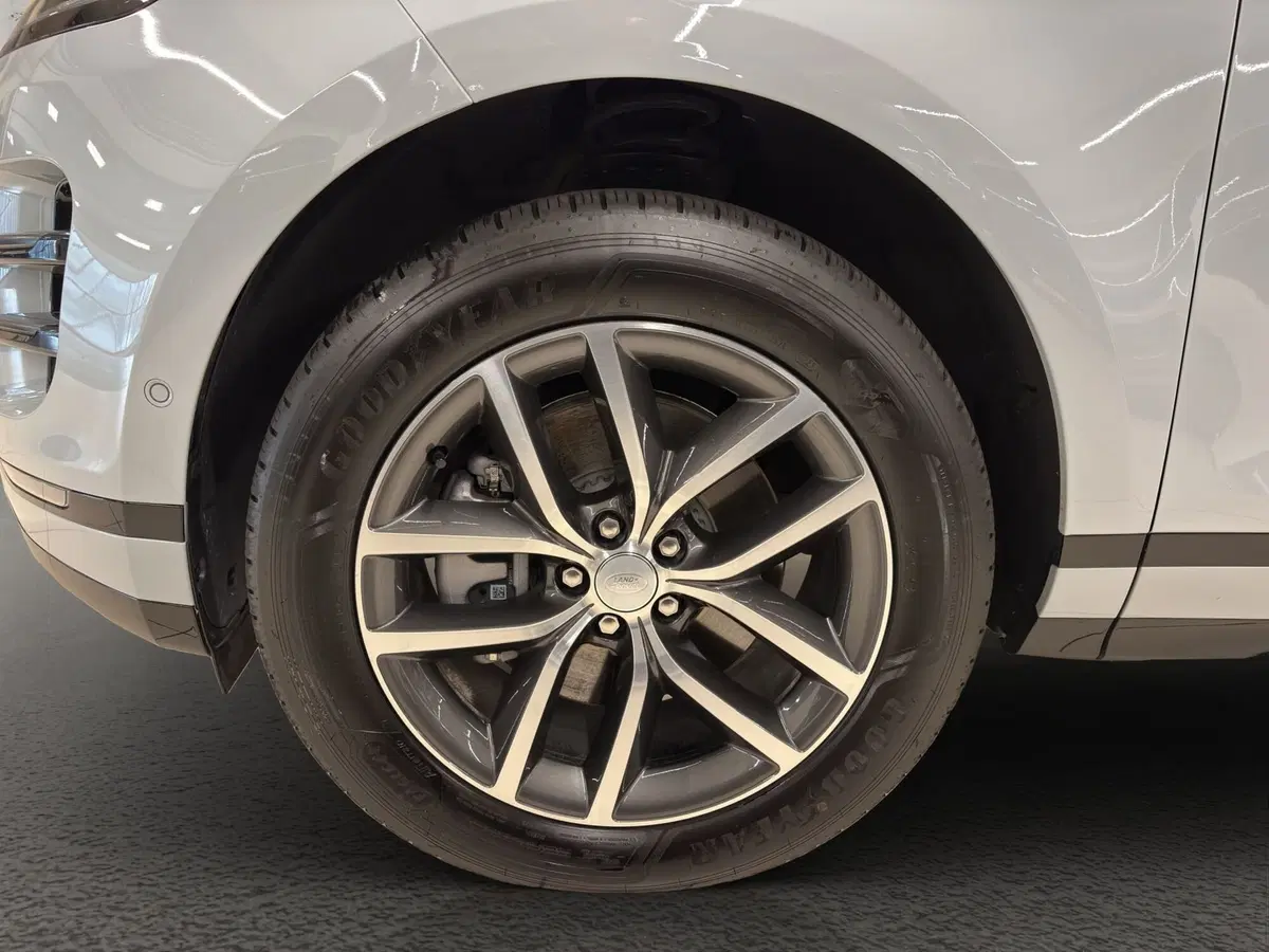 Land Rover Range Rover Evoque usata a Milano (9)