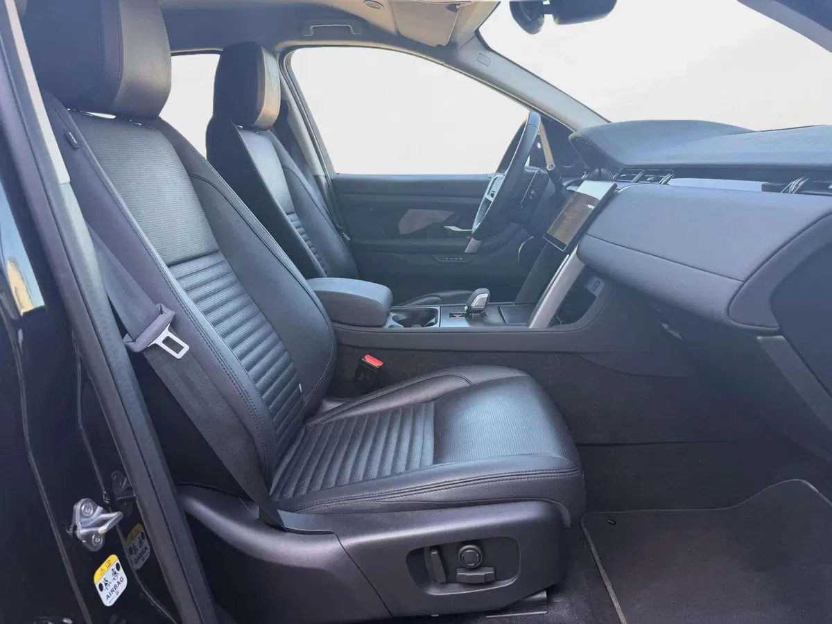 Land Rover Discovery Sport usata a Siena (3)